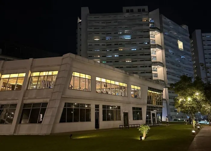 The Vibe House - Where Good Energy Lives Apartamento Manila